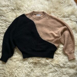 Small Lush camel and black sweater